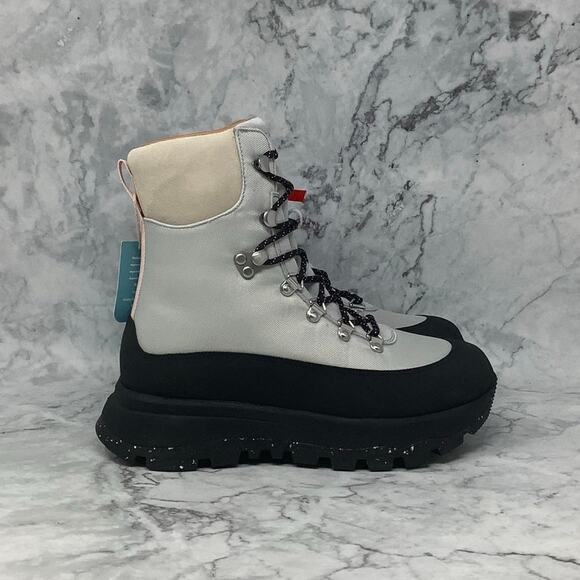 FitFlop Womens 8 Black Mix Neo D Hyker Waterproof Fabric Suede Boots P36-7 - Picture 2 of 11